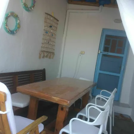 Stella's Apartment